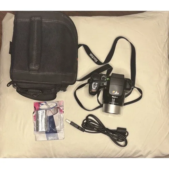 Kodak Easyshare Z712 IS Black 12x Optical Zoom 7.1 MP Digital Camera Y2K W/SD - Picture 2 of 16